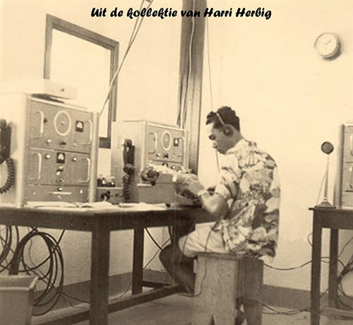 Telegrafist Harri Herbig, PTT-Telegrafist vanaf 1950 t/m 1957, eerst Hollandia daarna Sorong NWGuinea.